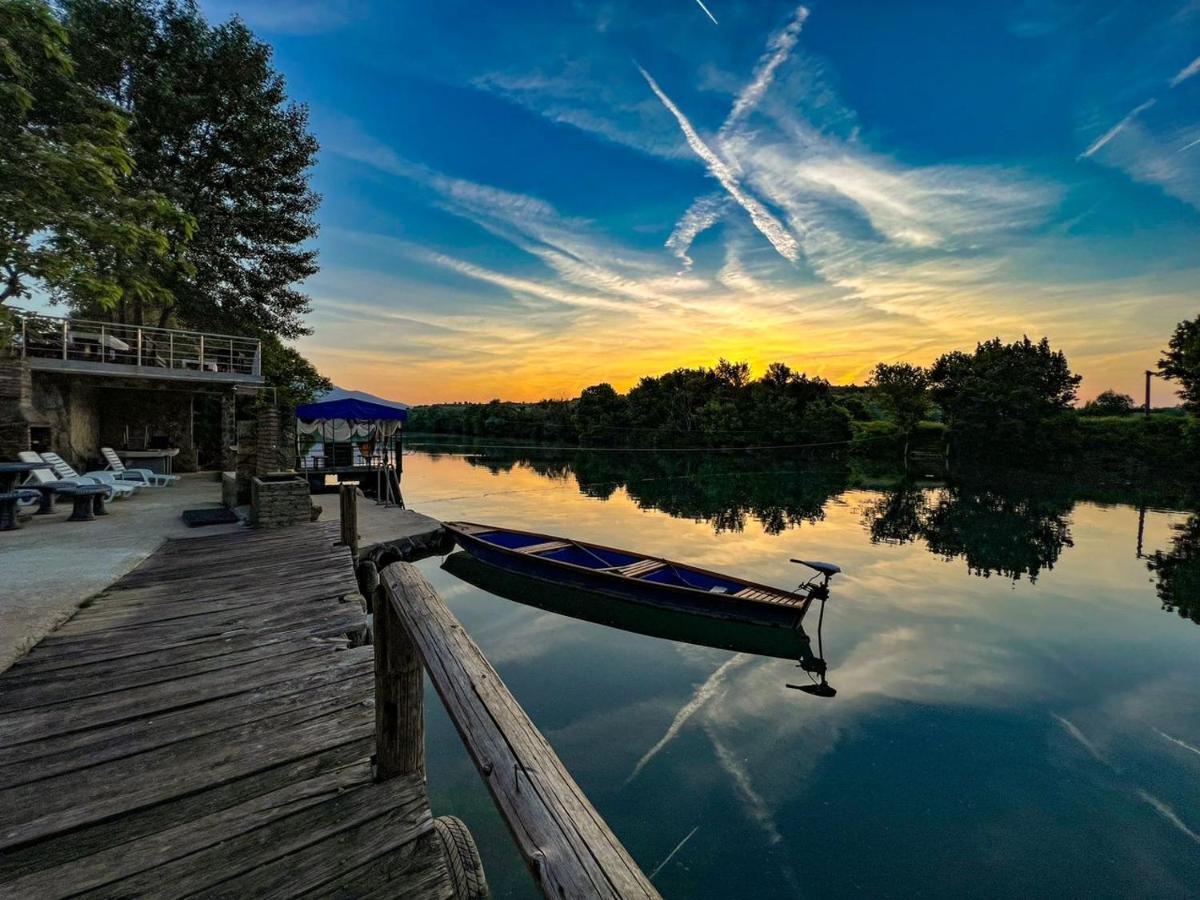 Apartments River Una 5 Bihać Kültér fotó