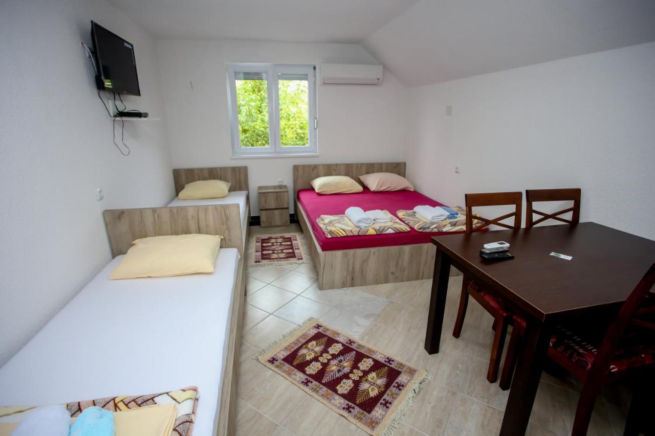 Apartments River Una 5 Bihać Kültér fotó